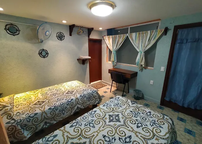 Guest house Casa Azul Aragon 4*
