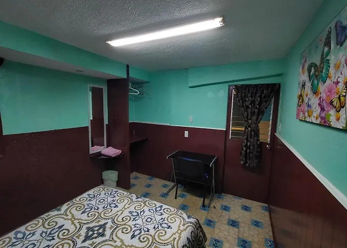 Casa Azul Aragon Guest house